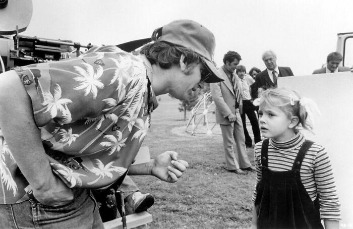 Steven Spielberg Filmed E.t. In Chronological Order In Order To Help The Child Actors And To Capture The Most Real Emotions During The Ending, Since It Would Be The Last Time They’d All Be Together